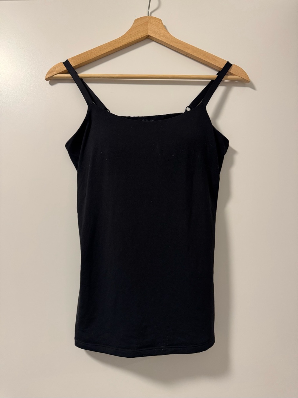 Uniqlo Airism Bratop Adjustable Spaghetti Strap